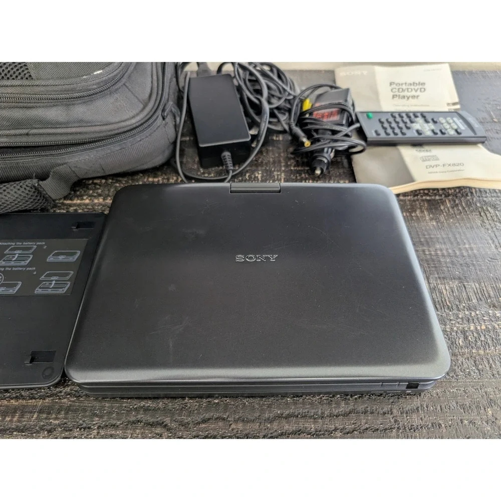 Sony Portable CD/DVD Player DVP-FX820 8